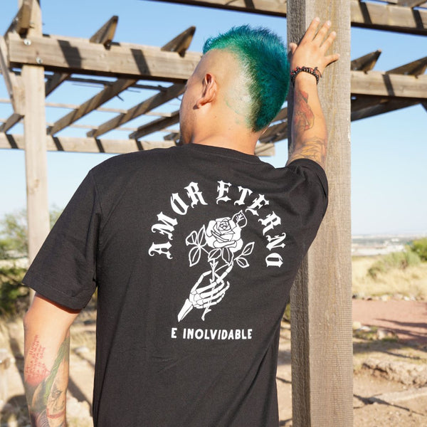 Amor Eterno Tee