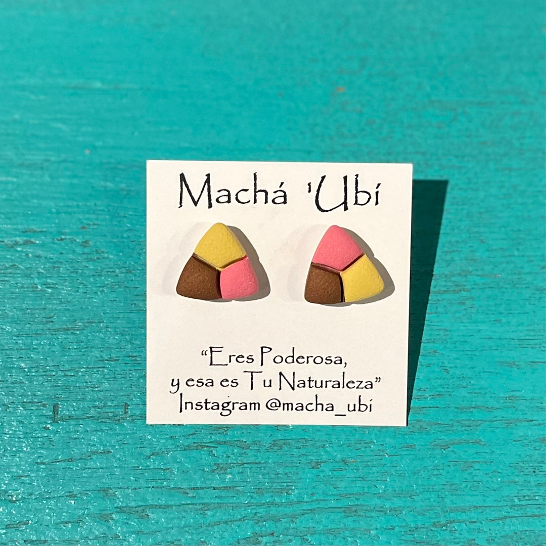 Pendientes de arcilla de Macha Ubi