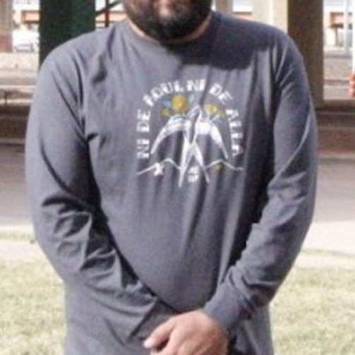 Long Sleeve-Ni De Aqui Ni De Alla