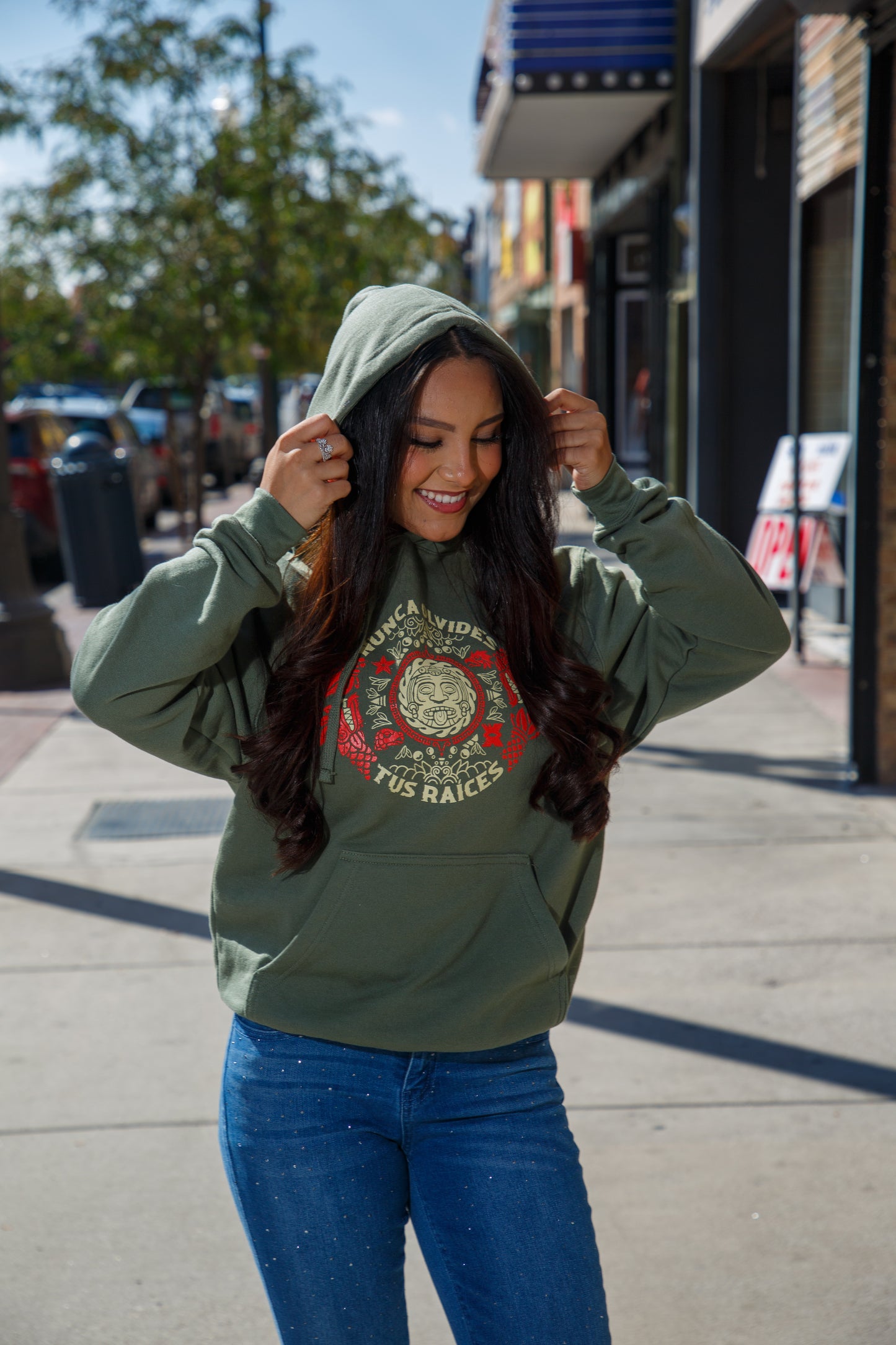 HOODIE Nunca Olvides tus Raices